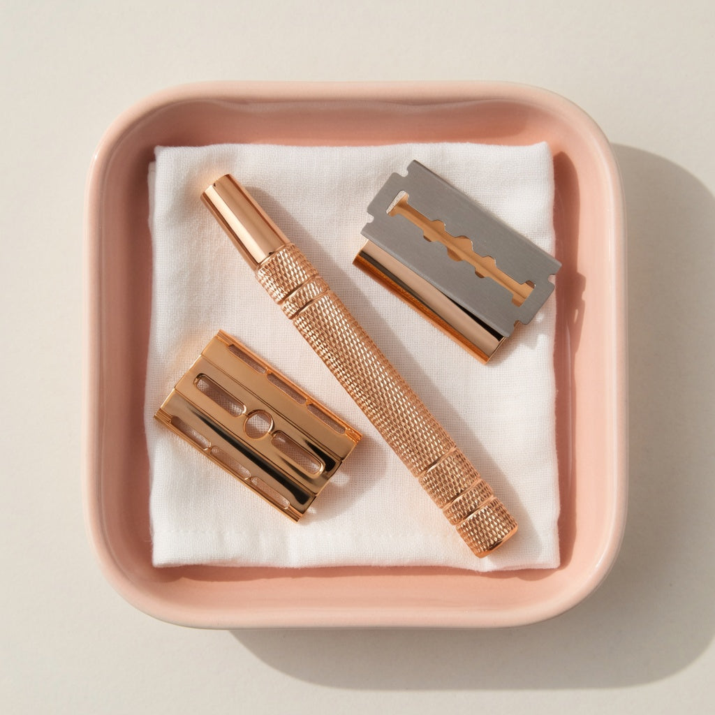 Single-Blade, Double-Sided Razor